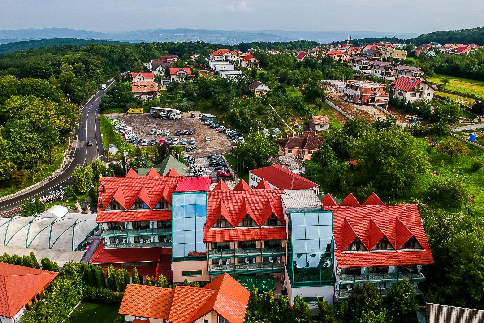 Hotel Sunny Hill كلوج-نابوكا المظهر الخارجي الصورة