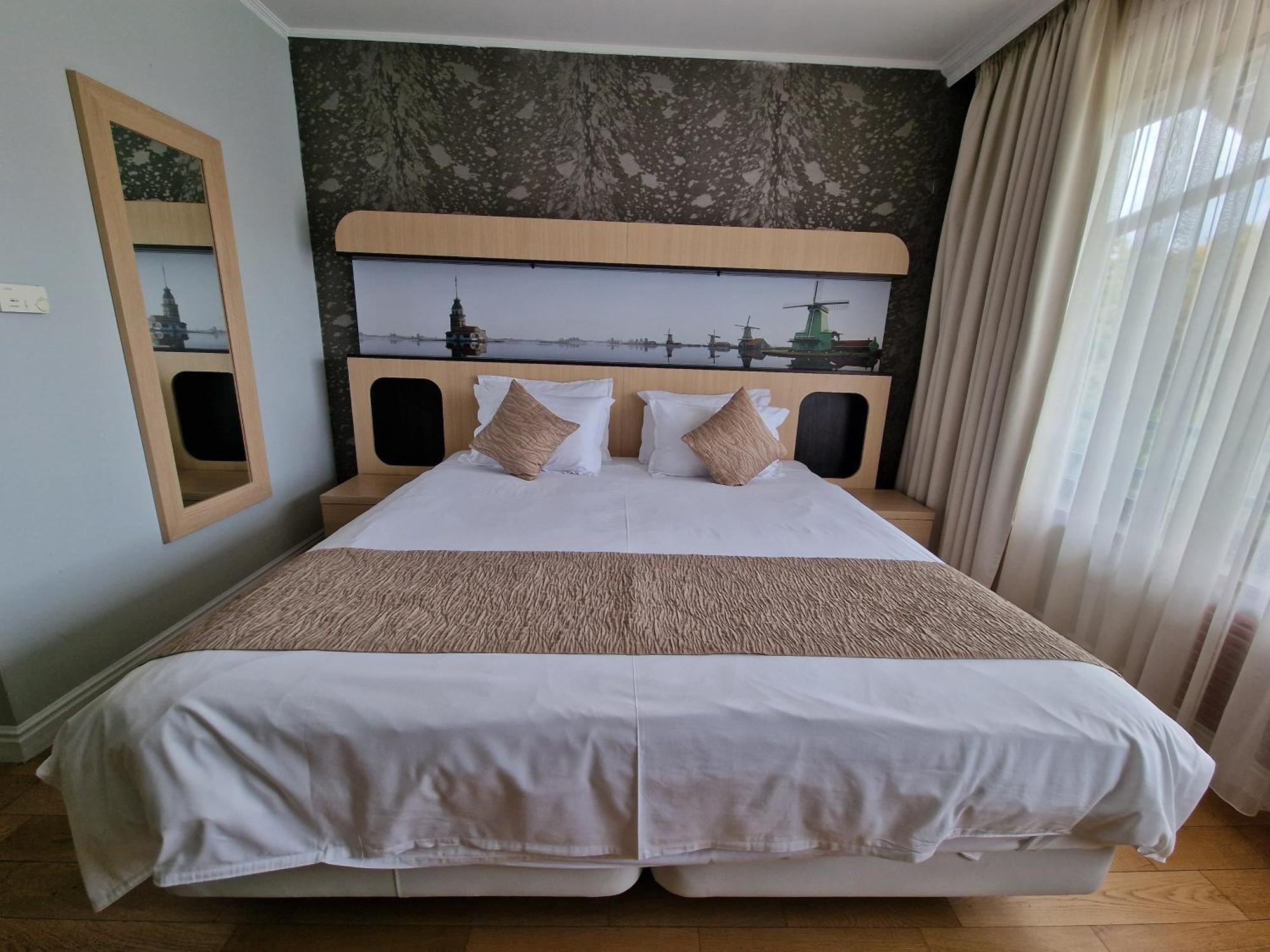Hotel Sunny Hill كلوج-نابوكا المظهر الخارجي الصورة