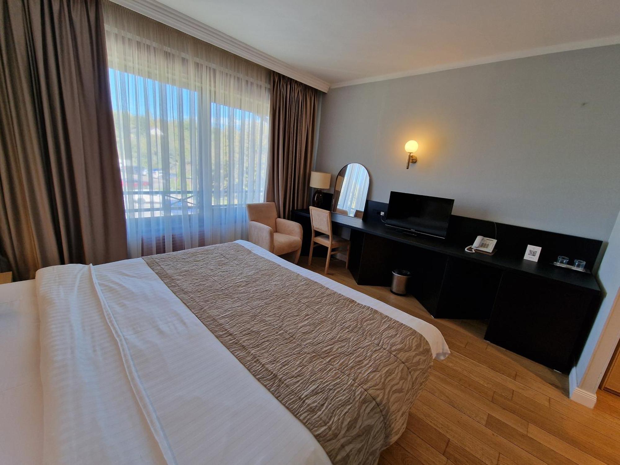 Hotel Sunny Hill كلوج-نابوكا المظهر الخارجي الصورة