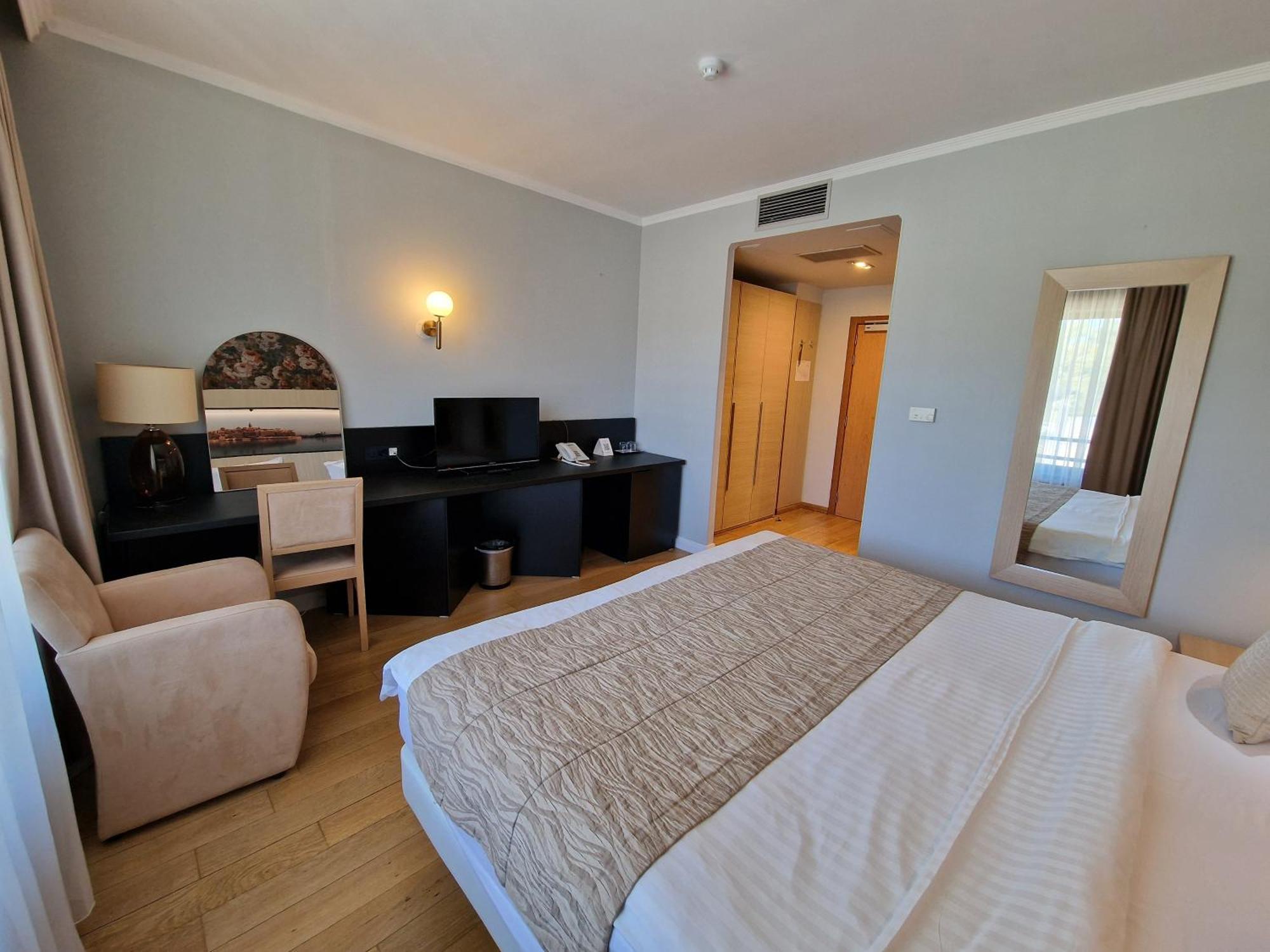 Hotel Sunny Hill كلوج-نابوكا المظهر الخارجي الصورة