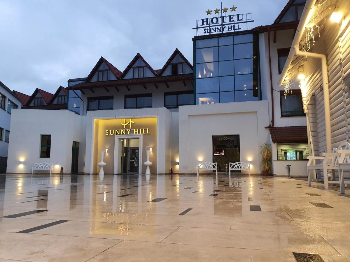 كلوج-نابوكا Hotel Sunny Hill المظهر الخارجي الصورة